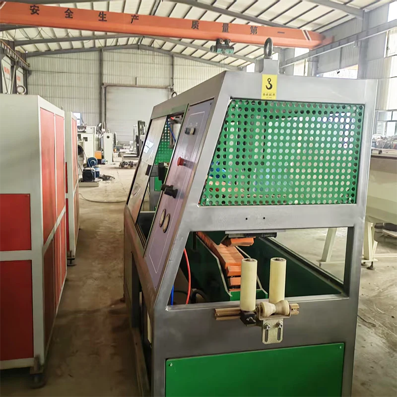 Máquina de produção de tubo de três camadas HDPE de 110 mm usada